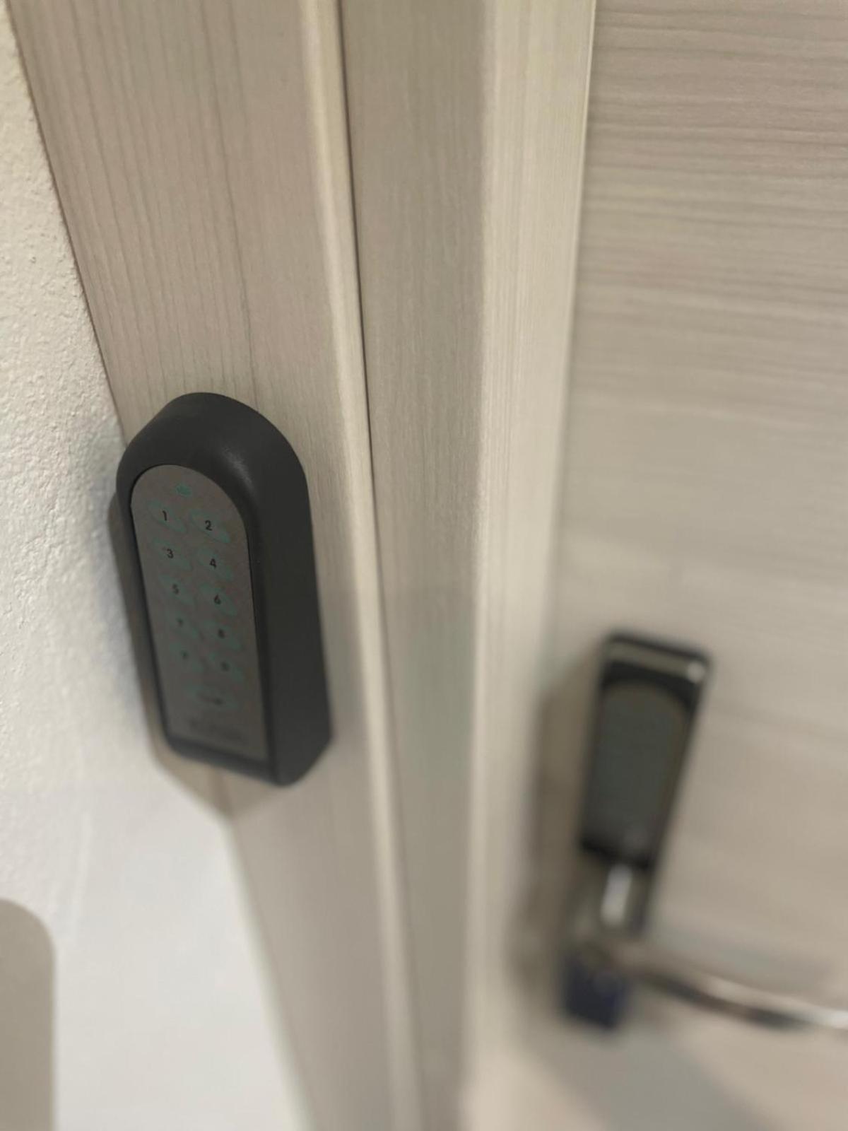 Drooms 4,0 Domotic Smart Self 24H,7 Vicino Treni Porta Susa E Centro Storico Turín Exteriér fotografie