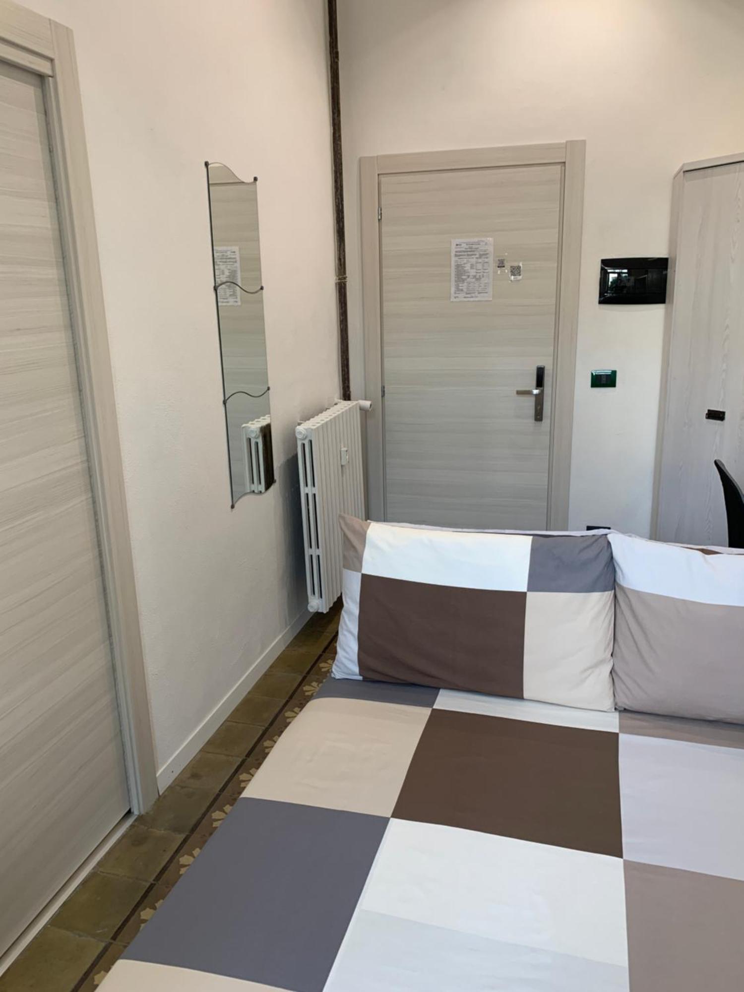 Drooms 4,0 Domotic Smart Self 24H,7 Vicino Treni Porta Susa E Centro Storico Turín Exteriér fotografie